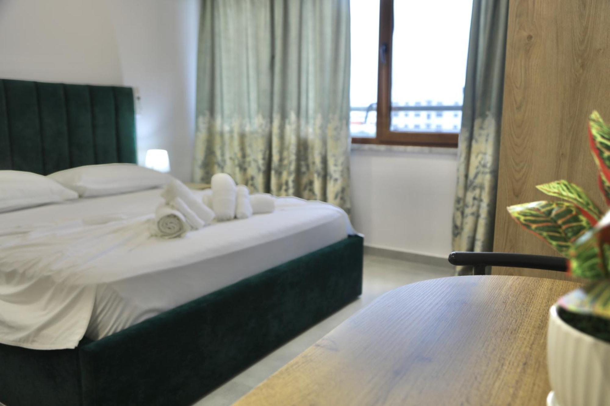 Sea View Apartments Голем Екстериор снимка