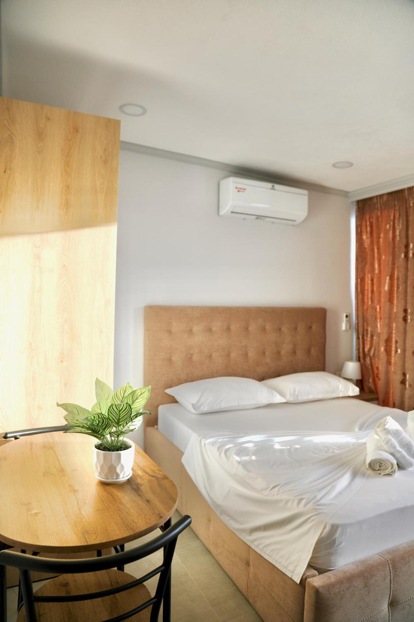 Sea View Apartments Голем Екстериор снимка