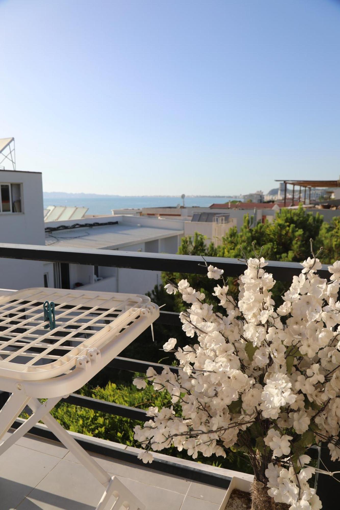 Sea View Apartments Голем Екстериор снимка